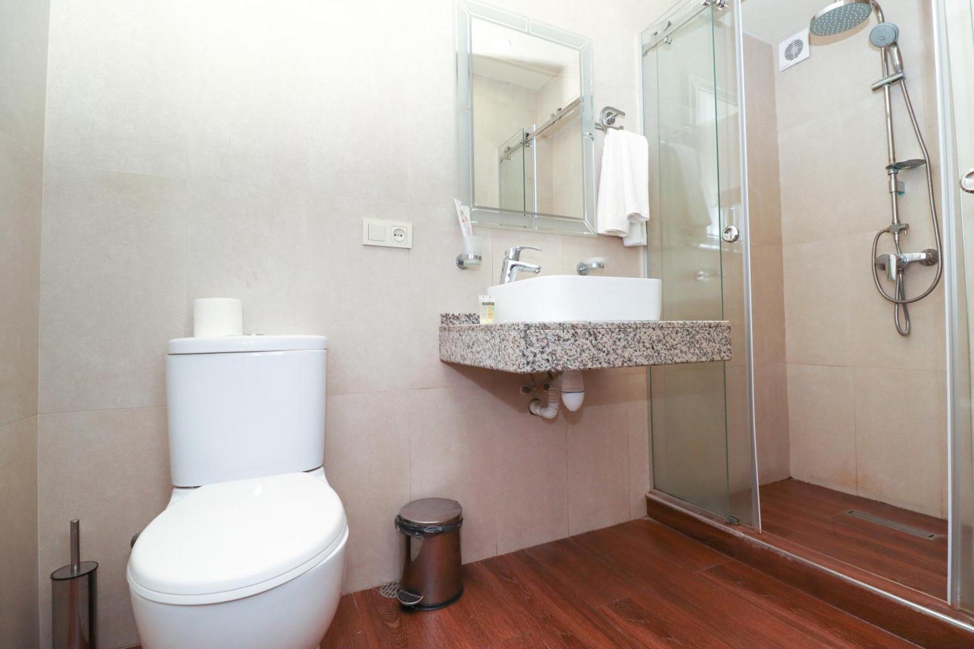 Mandarin Hotel Jerevan Eksteriør billede
